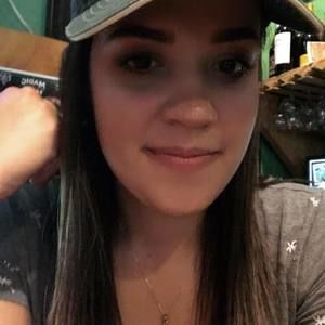 Meet your Posher, Caroline